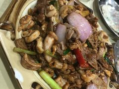 -标记美食新鲜猪杂(兴南大道店)
