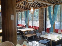 -乔家小院•非遗驴肉•本地小海鲜(滨河路店)