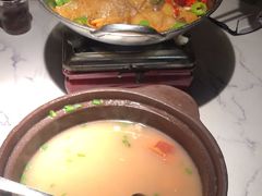 -小凤庭·地道湖北菜武昌鱼·藕汤(38年黄鹤楼店)