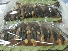 -新月蛋糕西点专卖店(大麦街店)