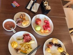 -西安大雁塔亚朵酒店