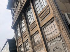 -半岛公馆(淞兴西路店)