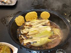 -崔记生活·铁锅炖鱼粘卷子(总店)
