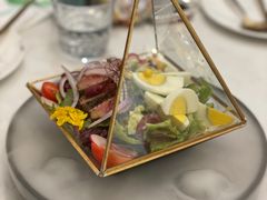 那不勒斯油醋沙拉佐炙烧金枪鱼片-开间茶馆·围炉煮茶