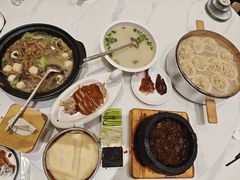 -梅利汴京烤鸭•开封豫菜地标店(东司门店)