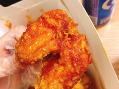 -BHC炸鸡(明洞总店)