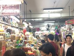 -瓦洛洛传统市场