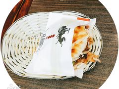 -潼十三肉夹馍(东单店)