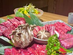 -炼火烤肉店