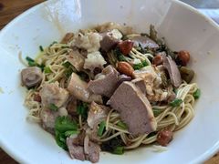 猪杂腌面-阿阳牛腩腌面店