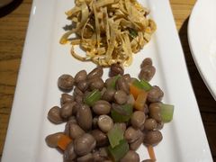 -小三峡食府(西五路店)