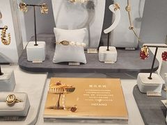 -HEFANG Jewelry何方珠宝(IFS店)