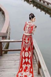 -莫小姐婚纱
