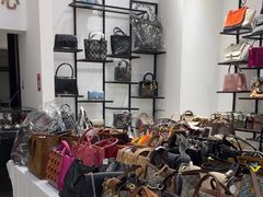 -会麦二手奢侈品包包手表回收寄卖(杨浦店)