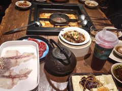 -老牌坊云南鱼豆花火锅(嵩山店)