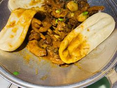 地锅鸡-小菜园新徽菜(镇江京口吾悦店)