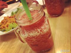 -J Daeng Seafood