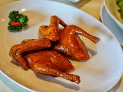 玻璃脆皮乳鸽-利苑酒家(金宝店)