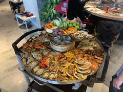 -日进一片海.生腌海鲜火锅.宵夜烧烤(三里屯总店)