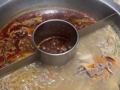 -佬土鹅肠火锅(解放路店)