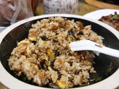 -缘来聚·徽菜名店(黄山宏村店)