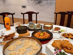 -梅利汴京烤鸭•开封豫菜地标店(东大街店)