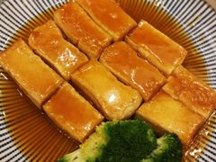 -沙龙酒家