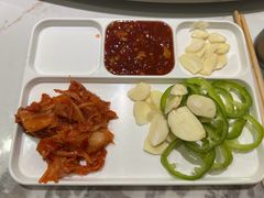 -牛味道炭火烤肉(湖前总店)