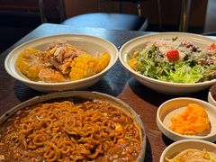 -Fuzzy Bistro 浮几韩餐·茶酒馆