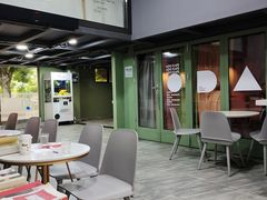 -ADO KAFE(大学城店)