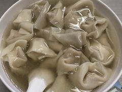 -周震馄饨