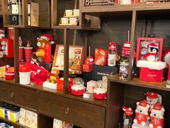 -星巴克(南宁民歌湖店)