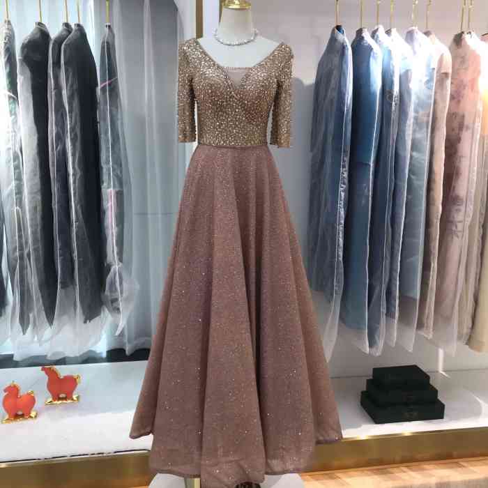 妈妈咪呀礼服定制(太古里店)-"我结婚租借了婚纱3套,心想妈妈年轻的
