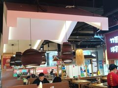 大堂-怪噜范·老贵阳街头名小吃(鸿通城店)