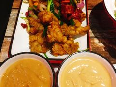 -虾弄弄海派小龙虾·牛羊蝎子火锅