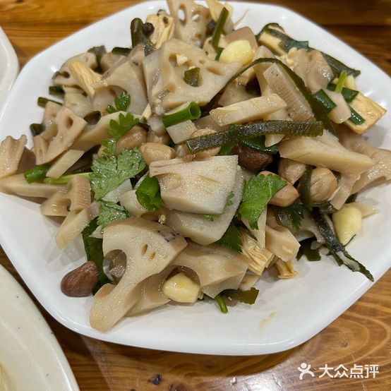 月亮湾饺子店