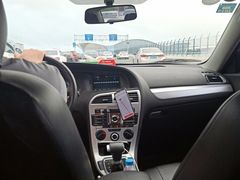 -上海浦东国际机场-T2航站楼