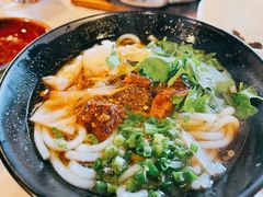 花溪牛肉粉-黔香阁(碧云店)