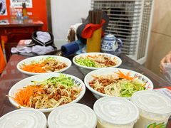 -牛一嘴·兰州牛肉面·大盘鸡(财富中心店)