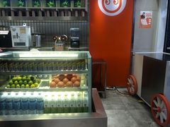 -CoCo都可(湖滨银泰店B区店)