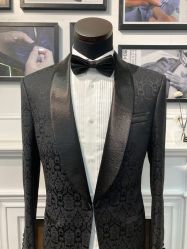 -亨生西服(陕西北路店)