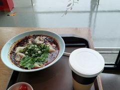 -重庆老字号·吴抄手·高豆花(T3航站楼店)