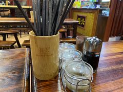 -遵义虾子张六羊肉粉(普陀路店)