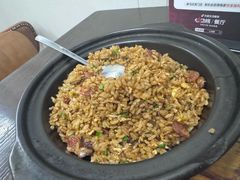 金龙腊味炒饭-金龙·打边炉(南京西路店)