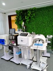 -YooMee优美智能科技美肤机构