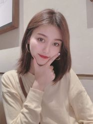 -FRIDAY星期五专业美发沙龙