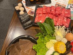 -呷哺呷哺(孝义万达店)