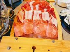 -日进一片海.生腌海鲜火锅.宵夜烧烤(三里屯总店)