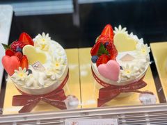 -花花卷卷·鲜食蛋糕(静安久光百货店)
