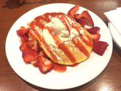 -Pancakes on the rocks(Darling Harbour)